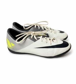 Nike Mercurial Victory II Indoor Soccer Shoes Youth Size 5Y White Volt IC